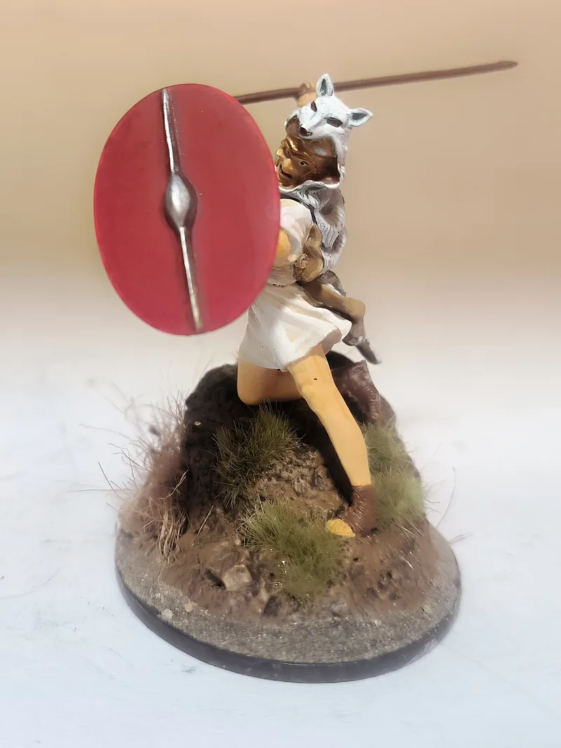 Vélite romano con piel de lobo, vista lateral